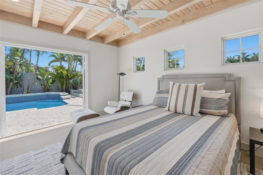 Active With Contract: $2,998,000 (4 beds, 4 baths, 2585 Square Feet)