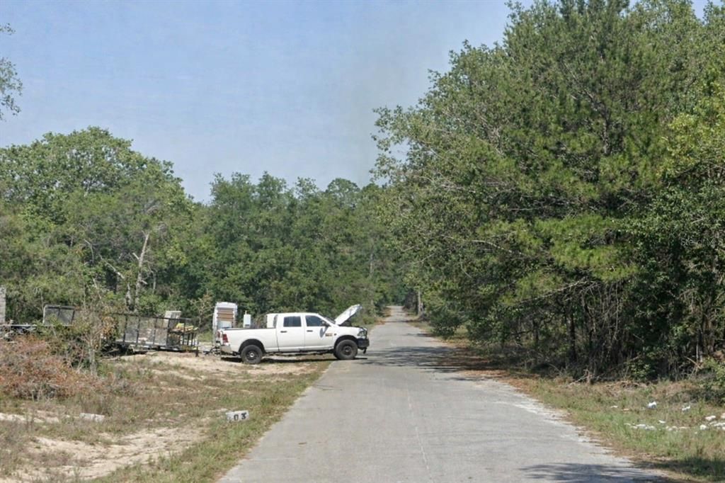 На продажу: $19,900 (0.24 acres)