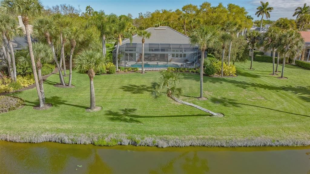 Activo con contrato: $1,465,000 (3 camas, 3 baños, 2414 Pies cuadrados)