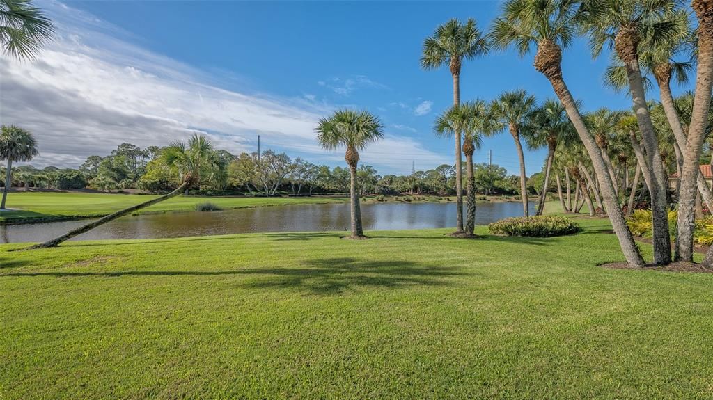 Activo con contrato: $1,465,000 (3 camas, 3 baños, 2414 Pies cuadrados)