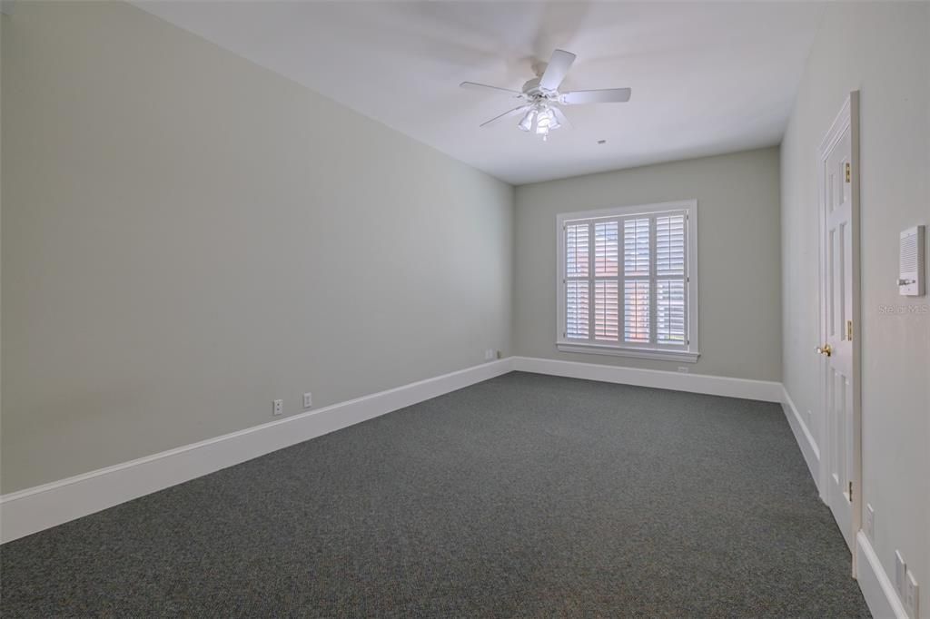 For Sale: $2,150,000 (6 beds, 4 baths, 6341 Square Feet)