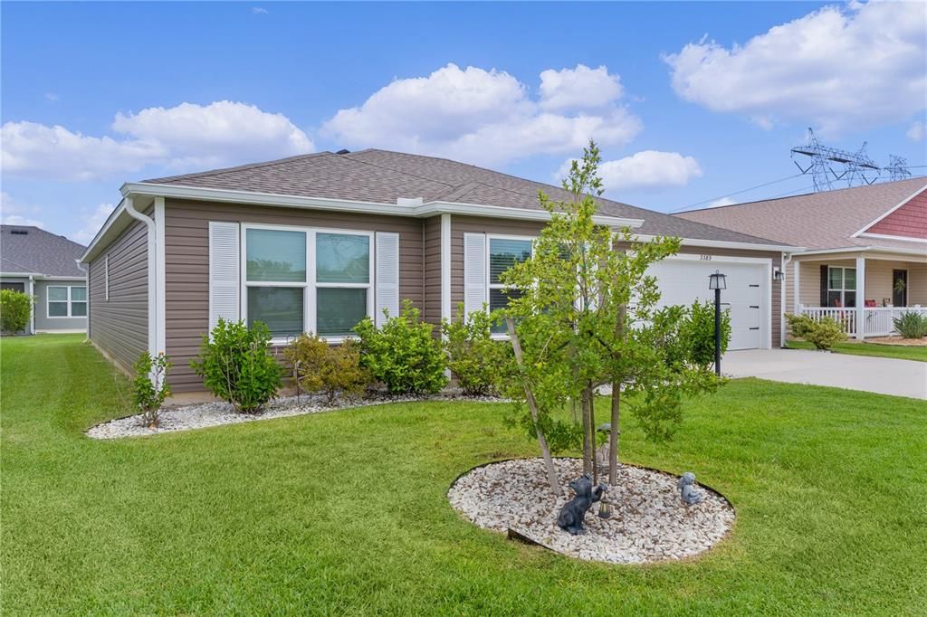 For Sale: $349,900 (3 beds, 2 baths, 1547 Square Feet)