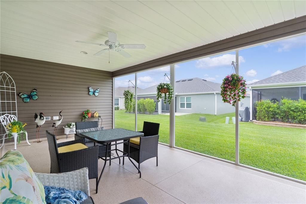 For Sale: $349,900 (3 beds, 2 baths, 1547 Square Feet)