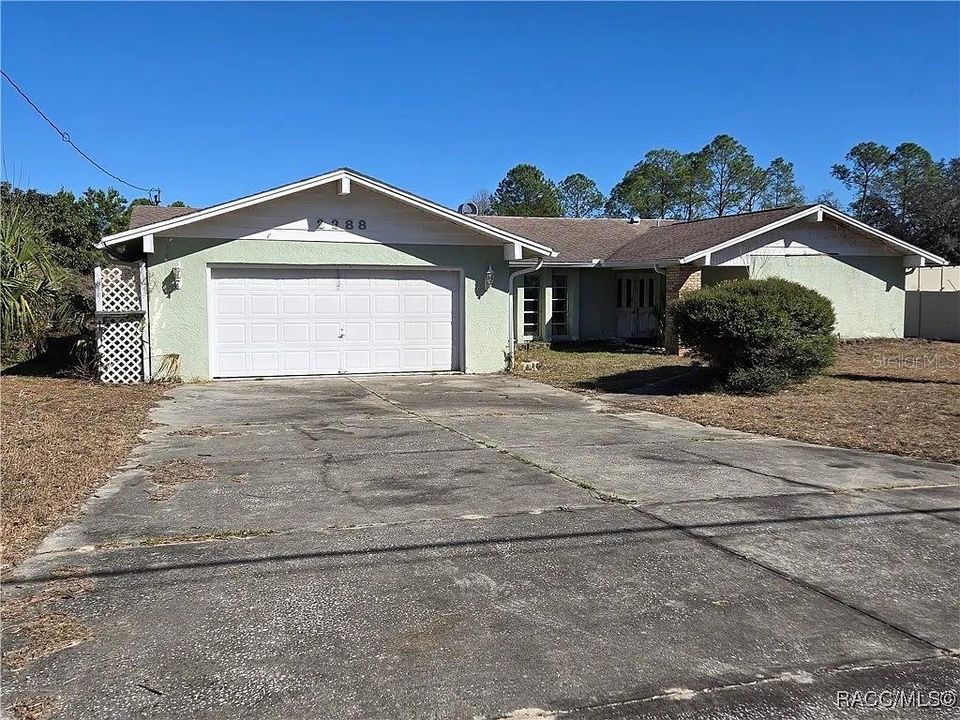 Vendido Recientemente: $260,575 (3 camas, 3 baños, 2564 Pies cuadrados)