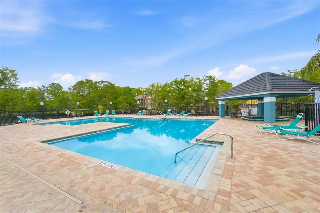 For Sale: $155,000 (2 beds, 2 baths, 1054 Square Feet)