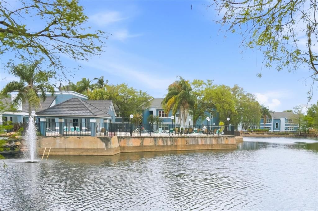 For Sale: $155,000 (2 beds, 2 baths, 1054 Square Feet)