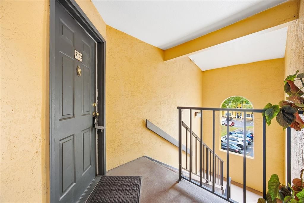 For Sale: $155,000 (2 beds, 2 baths, 1054 Square Feet)