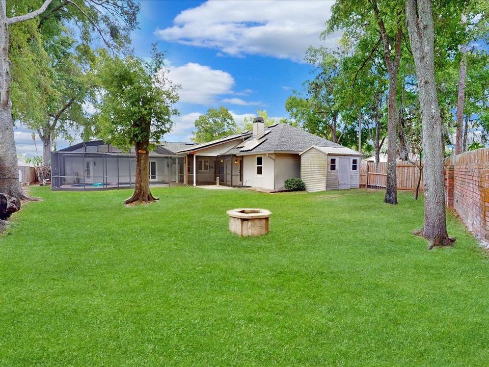 Activo con contrato: $634,900 (4 camas, 3 baños, 2832 Pies cuadrados)