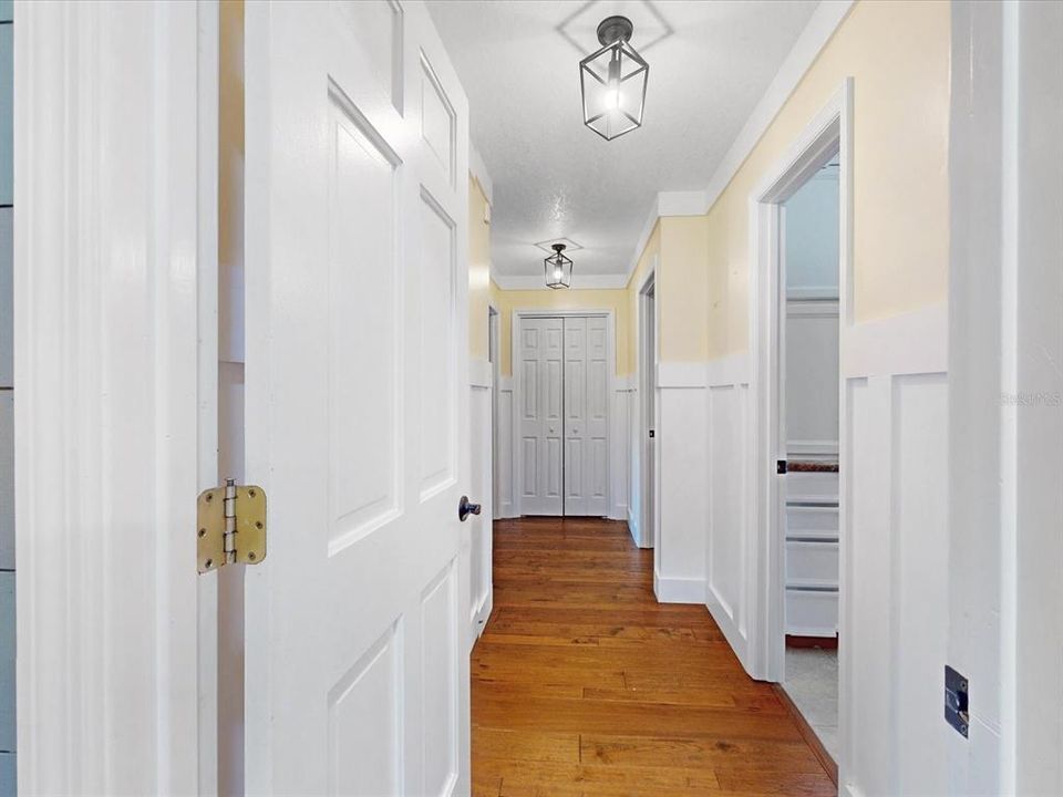 Activo con contrato: $634,900 (4 camas, 3 baños, 2832 Pies cuadrados)