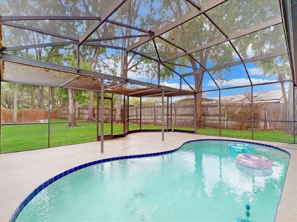 Activo con contrato: $634,900 (4 camas, 3 baños, 2832 Pies cuadrados)
