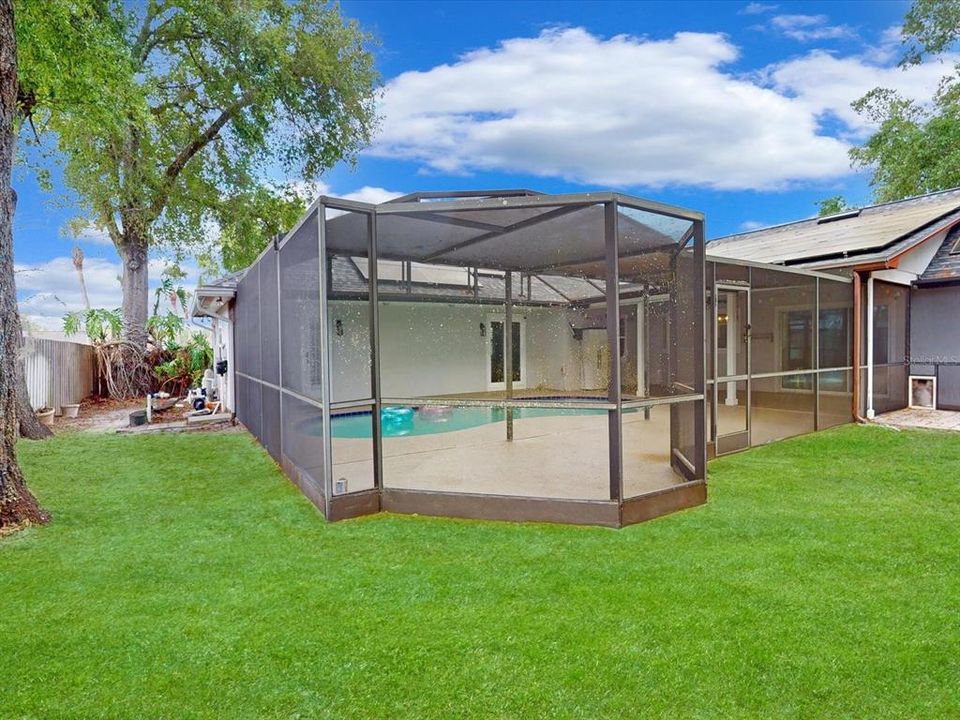 Activo con contrato: $634,900 (4 camas, 3 baños, 2832 Pies cuadrados)