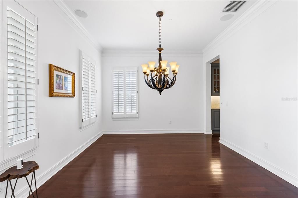 En Venta: $1,895,000 (6 camas, 5 baños, 4315 Pies cuadrados)