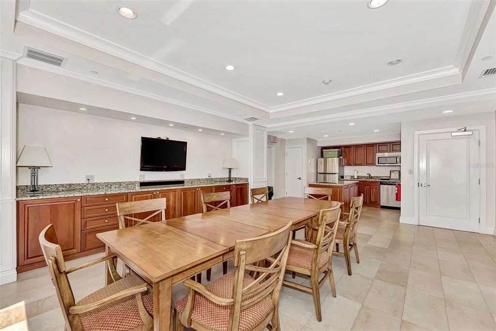 На продажу: $990,000 (2 спален, 2 ванн, 1284 Квадратных фут)