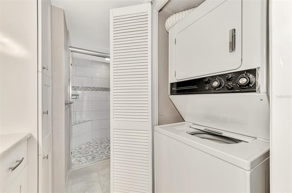 На продажу: $990,000 (2 спален, 2 ванн, 1284 Квадратных фут)