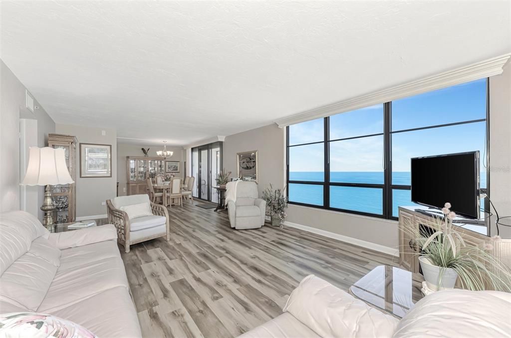 На продажу: $990,000 (2 спален, 2 ванн, 1284 Квадратных фут)