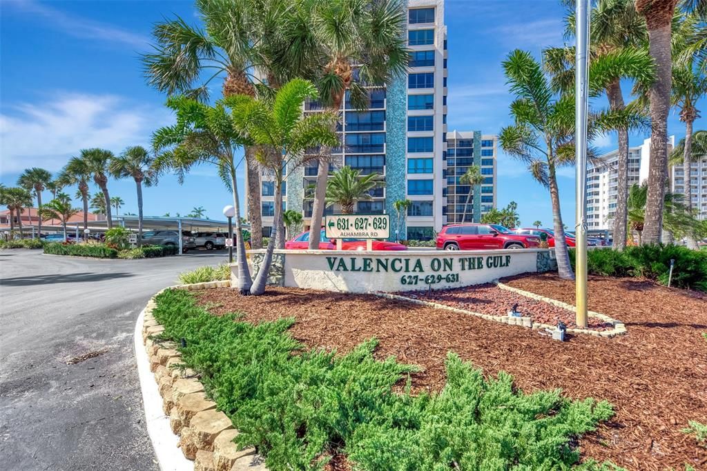 На продажу: $990,000 (2 спален, 2 ванн, 1284 Квадратных фут)