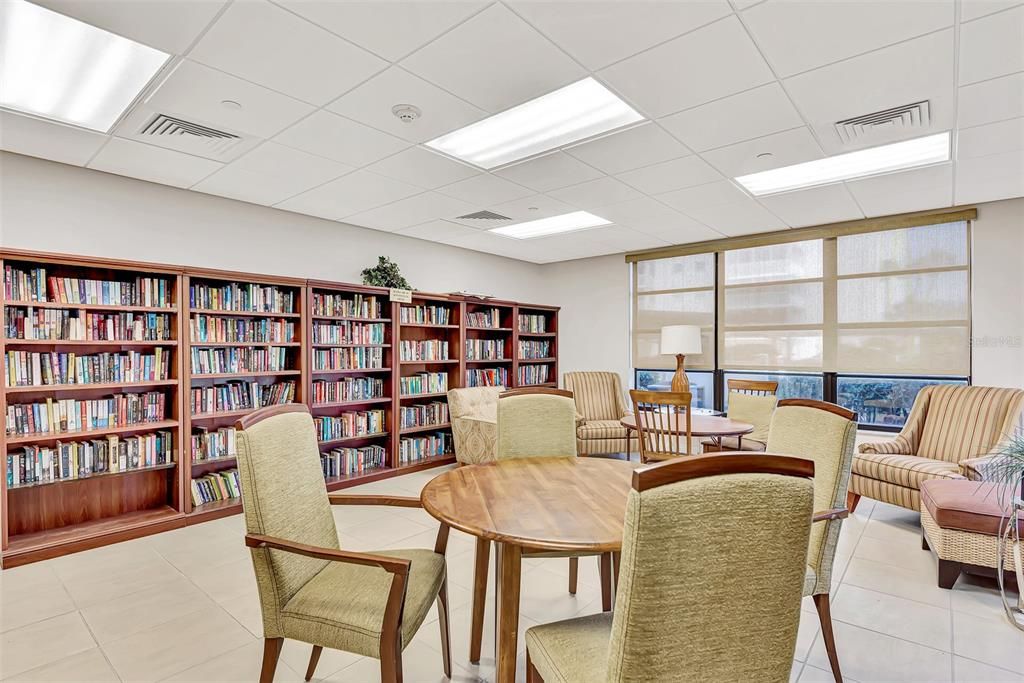 На продажу: $990,000 (2 спален, 2 ванн, 1284 Квадратных фут)