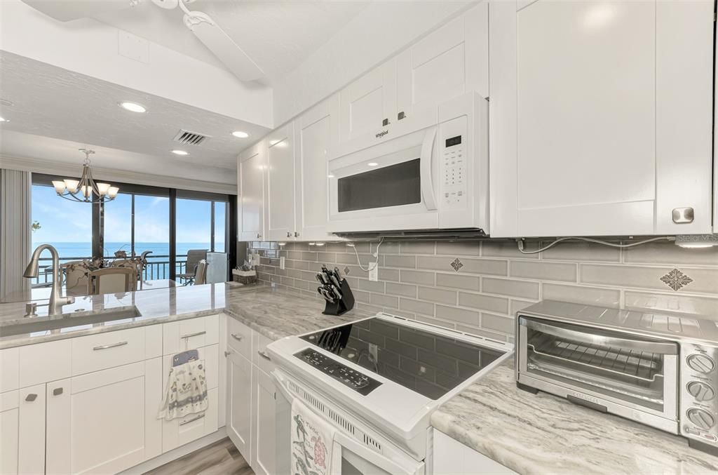 На продажу: $990,000 (2 спален, 2 ванн, 1284 Квадратных фут)