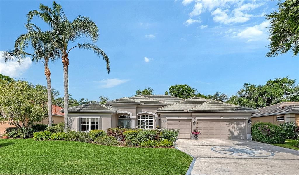 Activo con contrato: $749,000 (3 camas, 2 baños, 2307 Pies cuadrados)