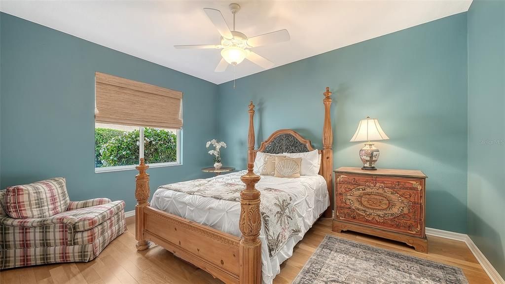 Activo con contrato: $749,000 (3 camas, 2 baños, 2307 Pies cuadrados)