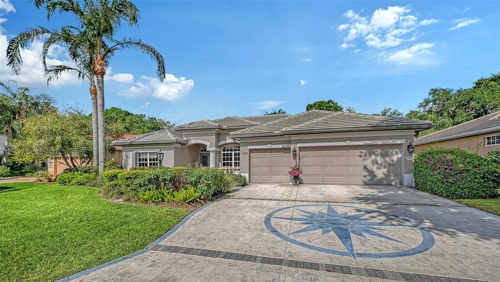 Activo con contrato: $749,000 (3 camas, 2 baños, 2307 Pies cuadrados)