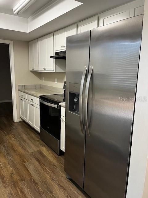 В аренду: $1,700 (2 спален, 2 ванн, 1075 Квадратных фут)