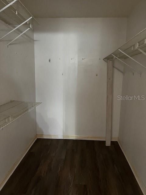 В аренду: $1,700 (2 спален, 2 ванн, 1075 Квадратных фут)