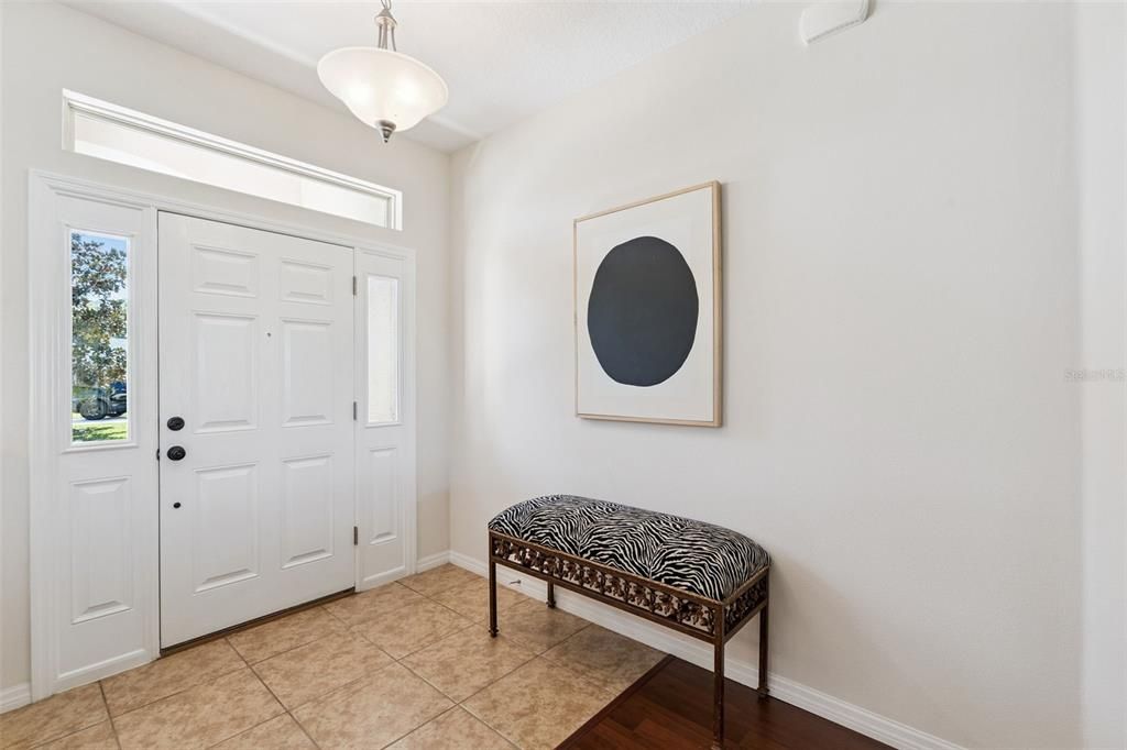 En Venta: $450,000 (3 camas, 2 baños, 2236 Pies cuadrados)