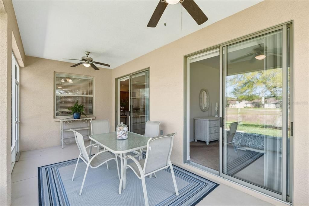 En Venta: $450,000 (3 camas, 2 baños, 2236 Pies cuadrados)