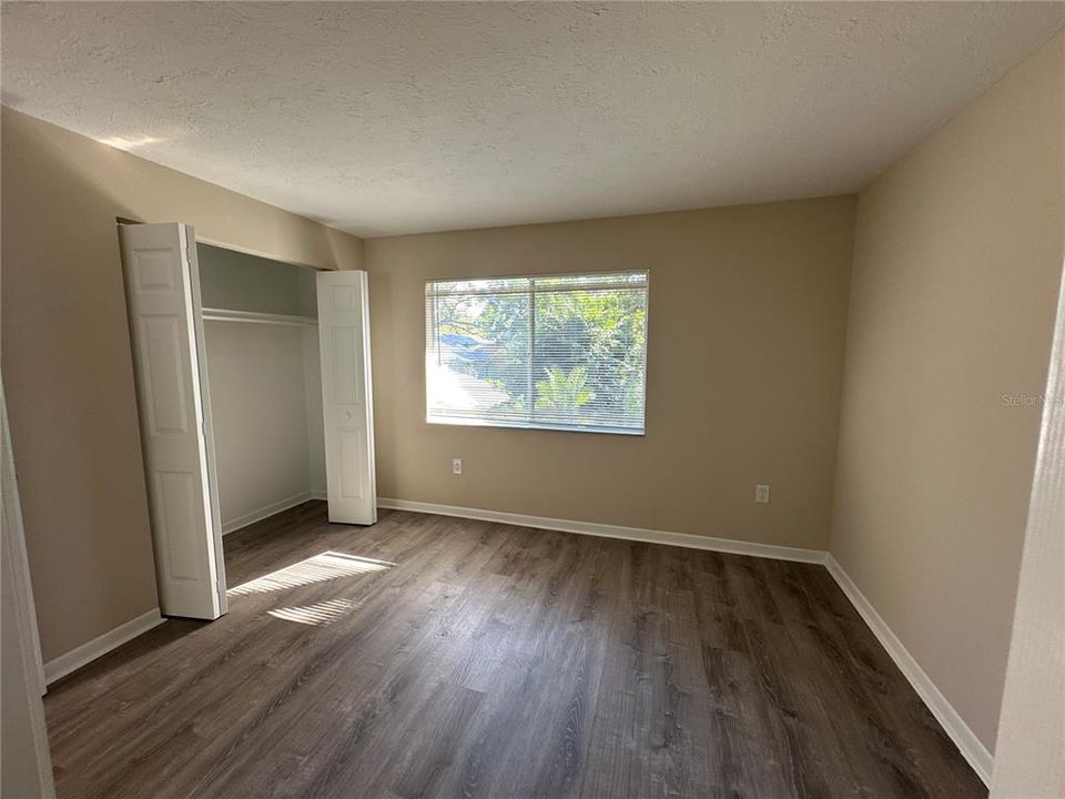 В аренду: $1,850 (2 спален, 1 ванн, 5460 Квадратных фут)