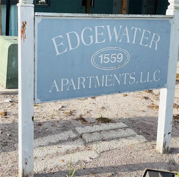 В аренду: $1,850 (2 спален, 1 ванн, 5460 Квадратных фут)