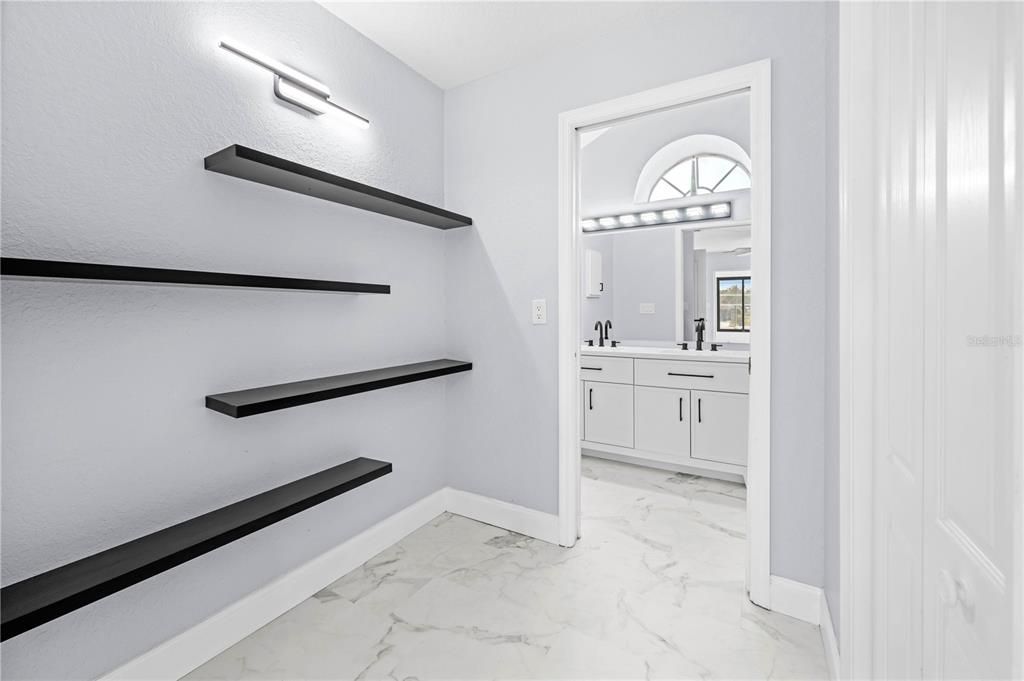 Active With Contract: $359,000 (3 beds, 2 baths, 1738 Square Feet)