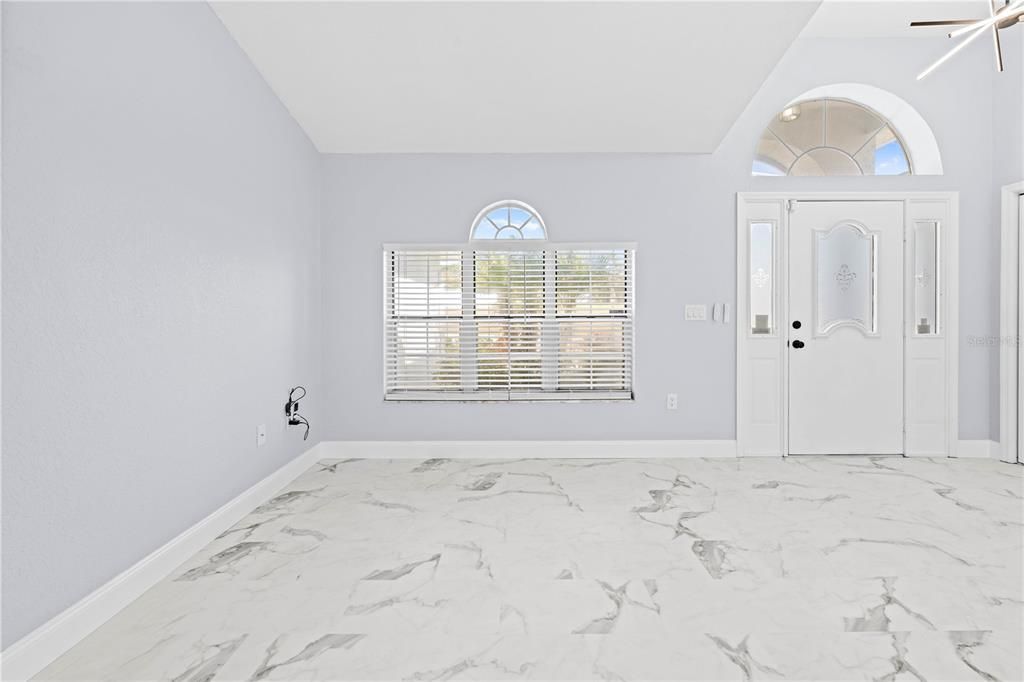 Active With Contract: $359,000 (3 beds, 2 baths, 1738 Square Feet)