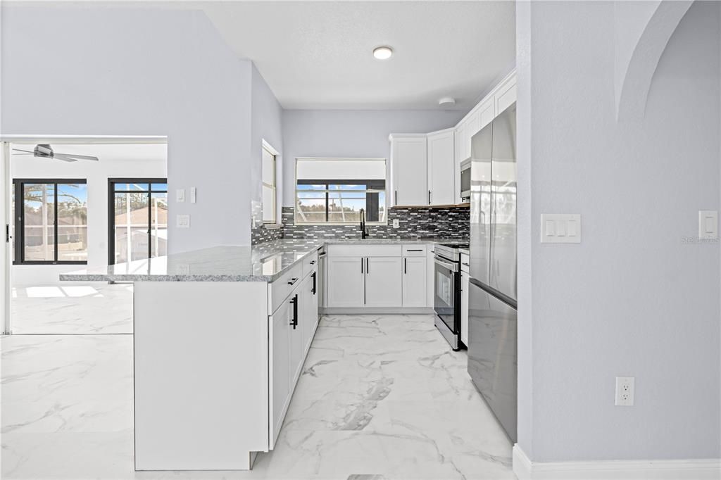 Active With Contract: $359,000 (3 beds, 2 baths, 1738 Square Feet)