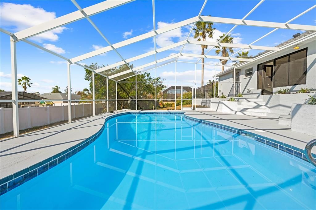 Active With Contract: $359,000 (3 beds, 2 baths, 1738 Square Feet)