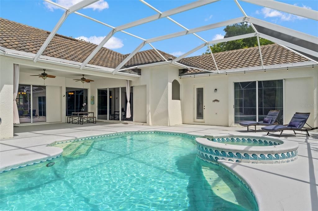 For Sale: $825,000 (4 beds, 3 baths, 3342 Square Feet)