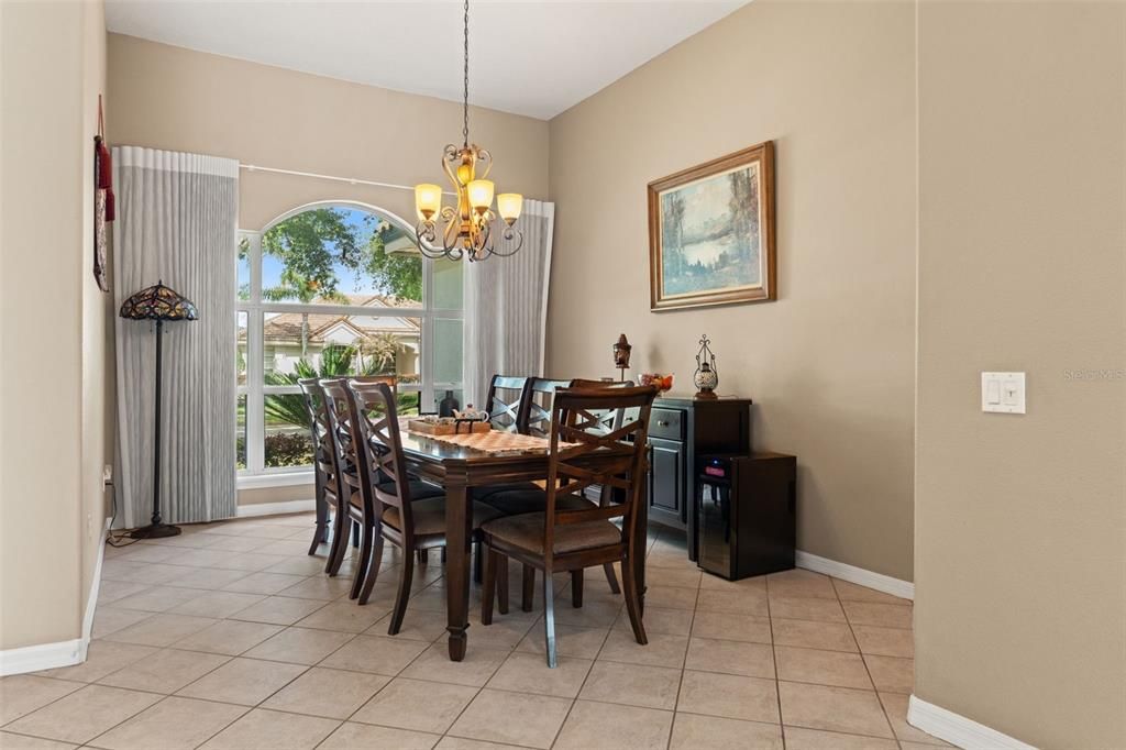 For Sale: $825,000 (4 beds, 3 baths, 3342 Square Feet)