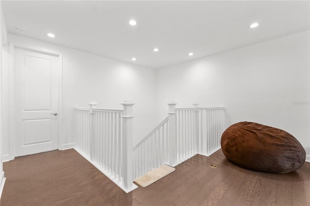 В аренду: $4,220 (5 спален, 5 ванн, 3307 Квадратных фут)