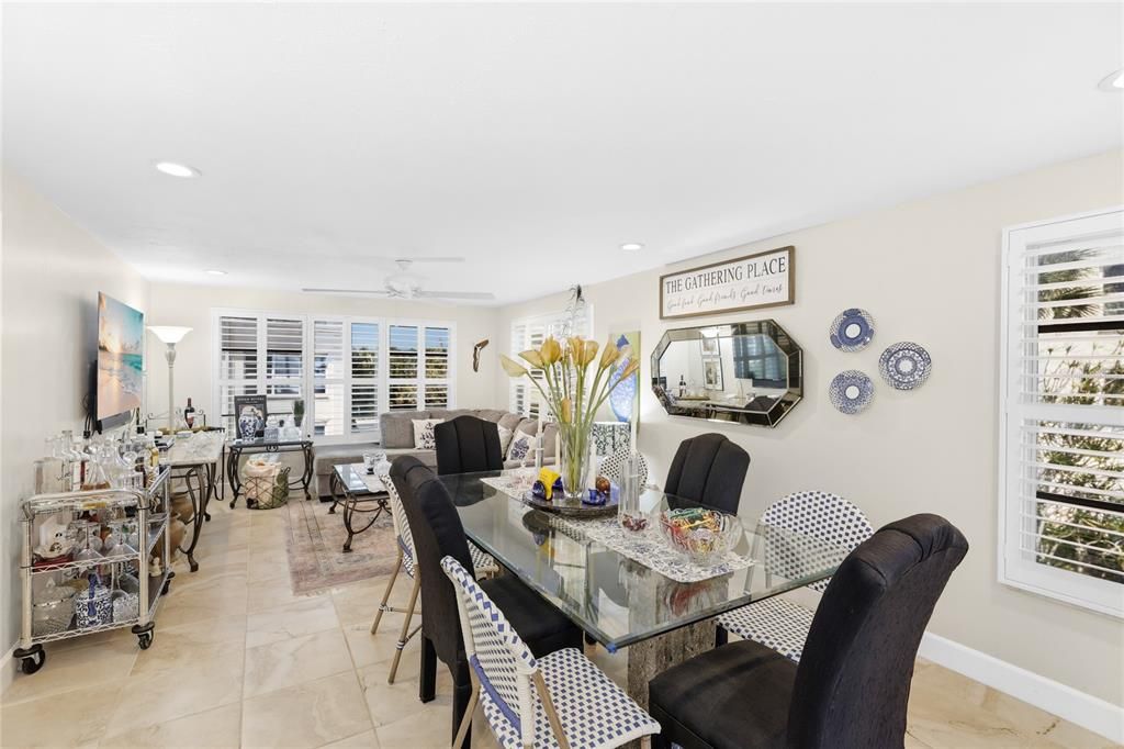 Activo con contrato: $389,000 (2 camas, 2 baños, 1133 Pies cuadrados)