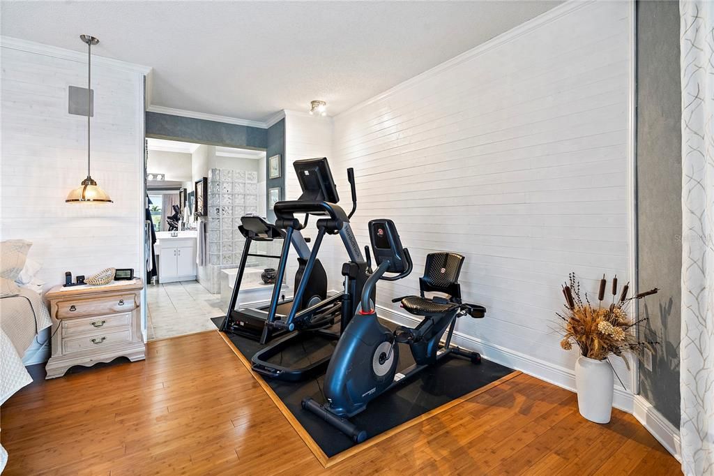 En Venta: $1,995,000 (5 camas, 3 baños, 4750 Pies cuadrados)