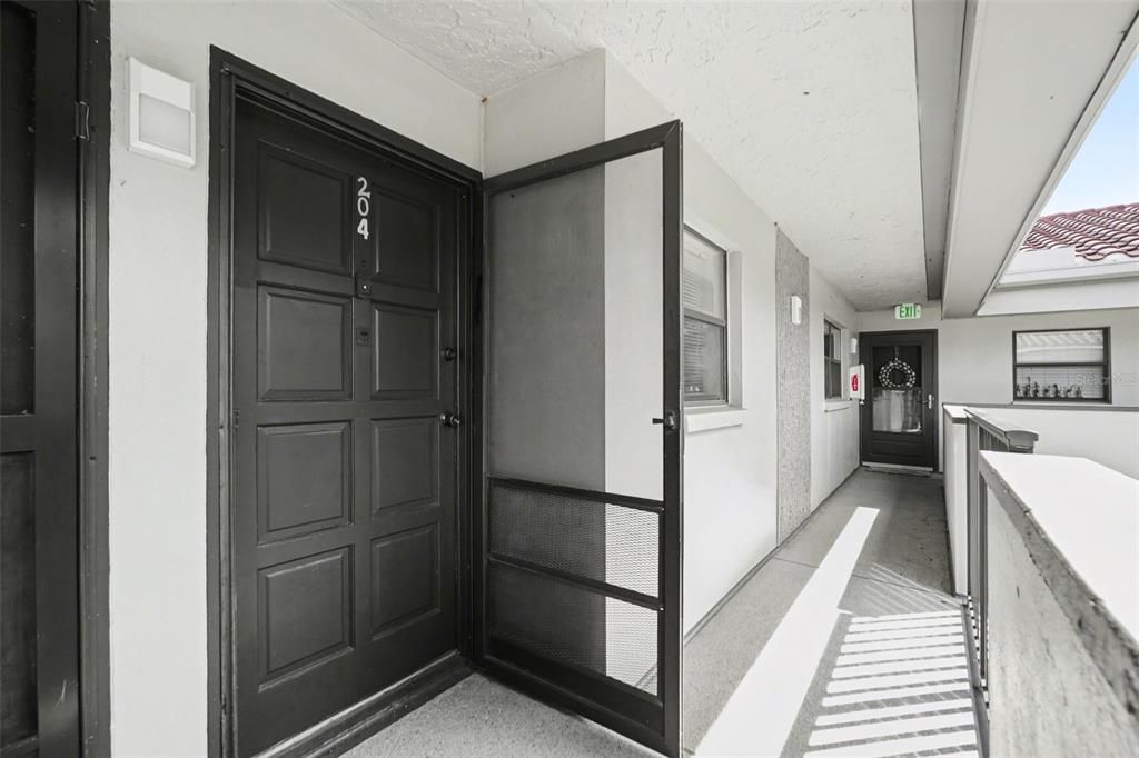 Activo con contrato: $118,000 (2 camas, 2 baños, 1110 Pies cuadrados)