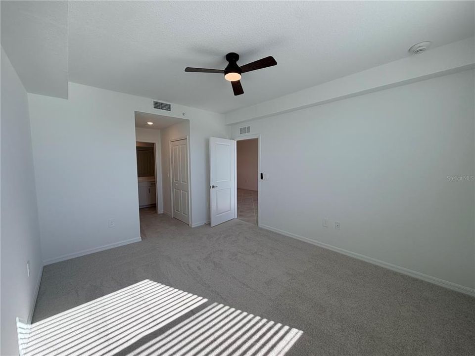 En Renta: $1,995 (2 camas, 2 baños, 1149 Pies cuadrados)