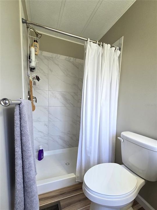 For Sale: $179,000 (2 beds, 2 baths, 1272 Square Feet)