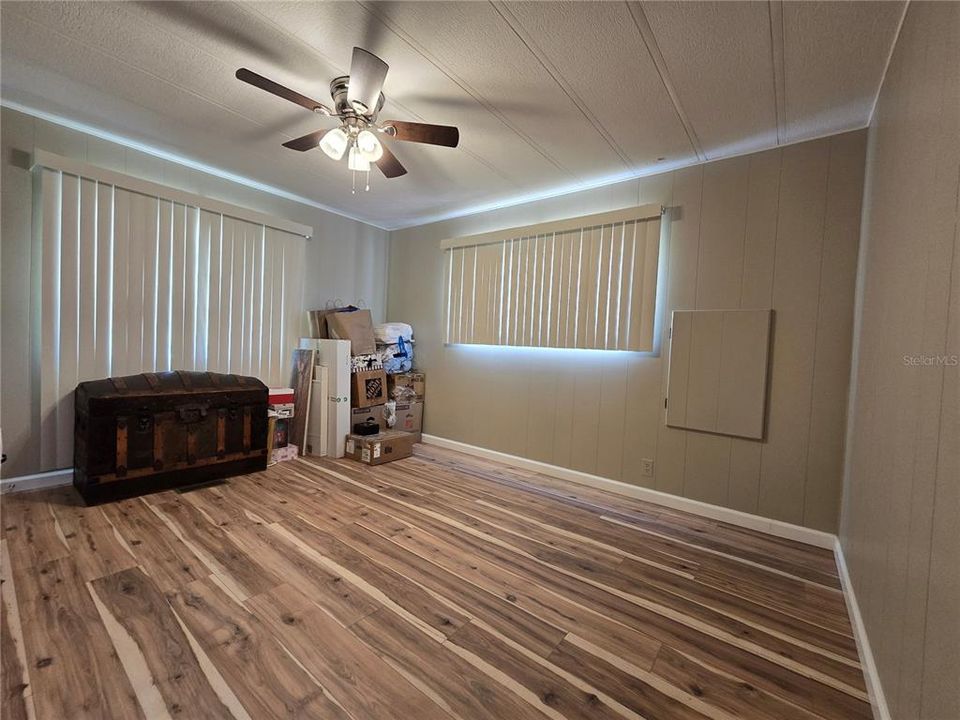 For Sale: $179,000 (2 beds, 2 baths, 1272 Square Feet)