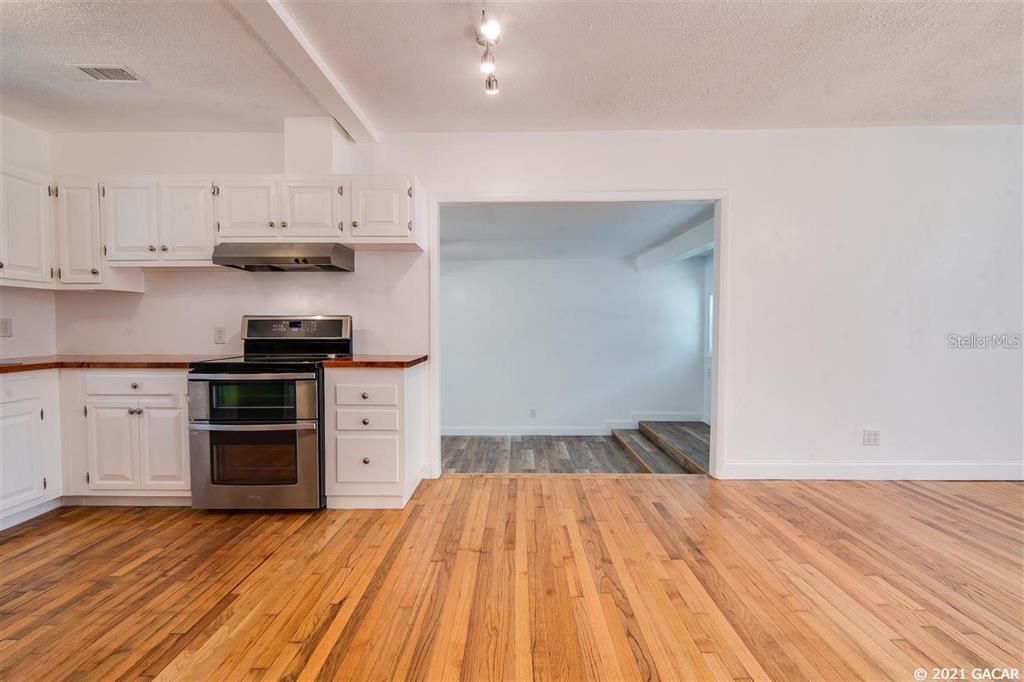 En Renta: $2,100 (2 camas, 1 baños, 1096 Pies cuadrados)