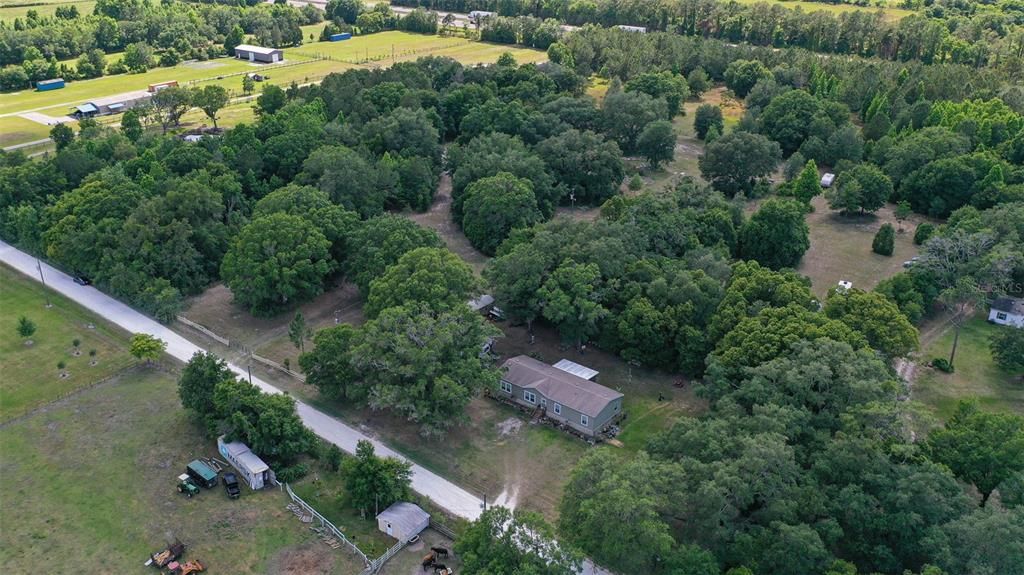 На продажу: $769,000 (14.41 acres)