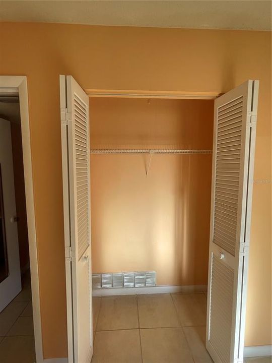 В аренду: $1,200 (2 спален, 2 ванн, 1072 Квадратных фут)