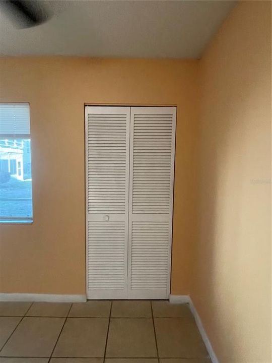 В аренду: $1,200 (2 спален, 2 ванн, 1072 Квадратных фут)