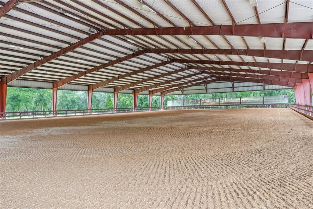 For Sale: $5,499,999 (37.58 acres)