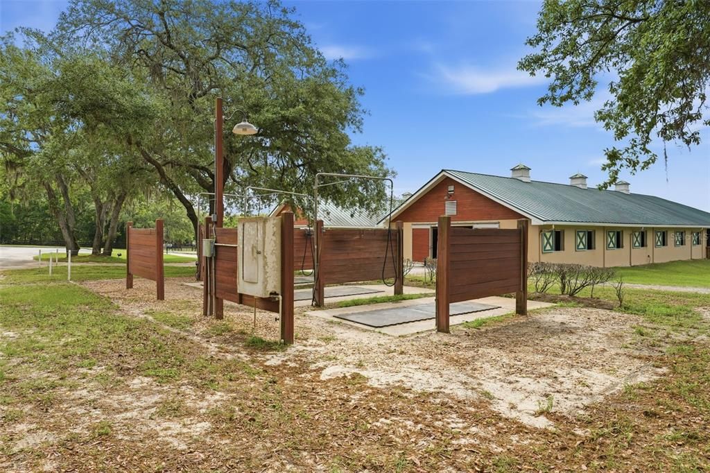 For Sale: $5,499,999 (37.58 acres)